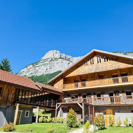 1703 - Open Living & - Adults Only * Le Petit-Bornand-les-Glieres