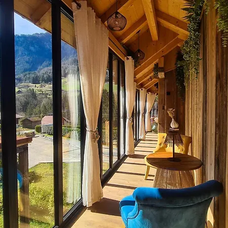 1703 - Open Living & - Adults Only * Le Petit-Bornand-les-Glieres