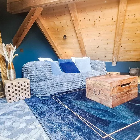 Chalet 1703 - Open Living & - Adults Only