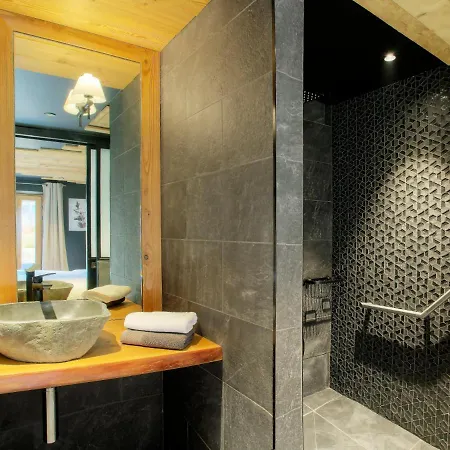 1703 - Open Living & - Adults Only * Le Petit-Bornand-les-Glieres