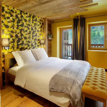 1703 - Alpine & - Adults Only Chalet *